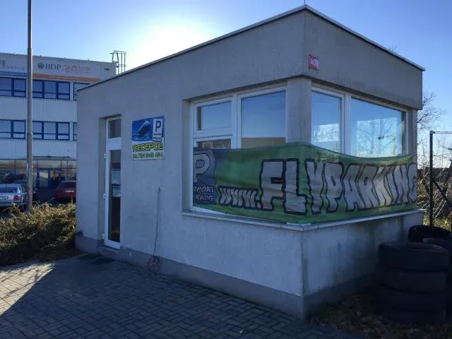 AirParkPro Parking