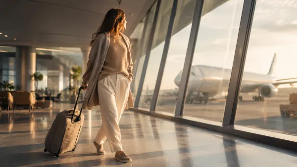 飛行機での服装 – 快適さも実用性もおしゃれも叶える旅の着こなし術